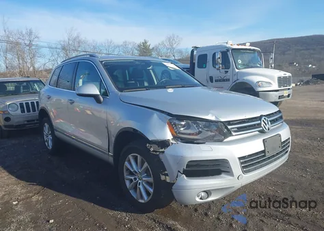2013 Volkswagen Touareg Vr6 Sport z USA, uszkodzony, nr VIN WVGEF9BP5DD013338